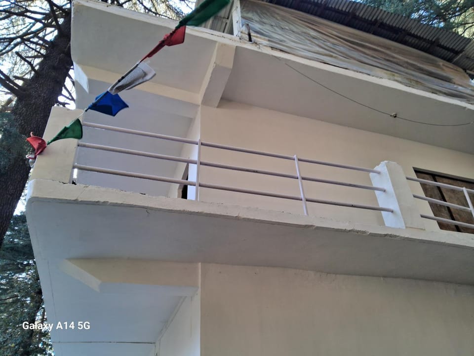 Himalayan Hostel Bed and Breakfast in Punjab, India