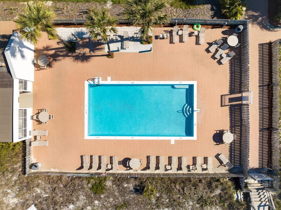 Patio, Neighbourhood, Bird's eye view, Seating area, Swimming pool