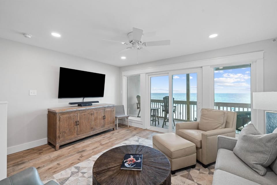 TV and multimedia, Balcony/Terrace, Living room, Sea view