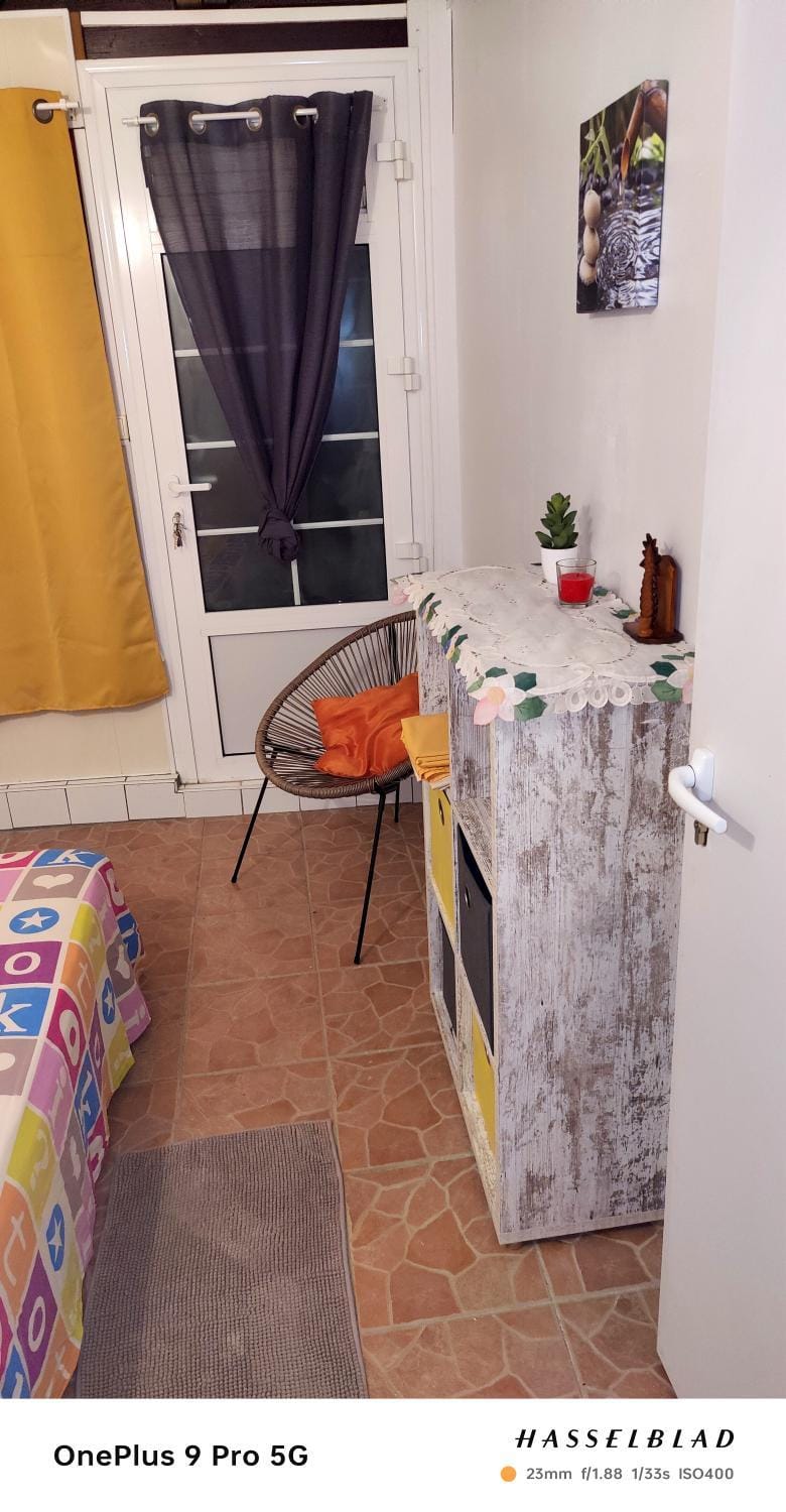 Appartement charmant à Rivière-Pilote - 30 m² avec terrasse Apartment in Sainte-Luce