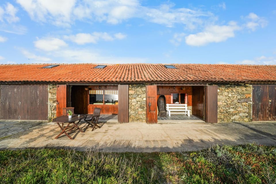 Trehus Apúlia Chalet in Portugal
