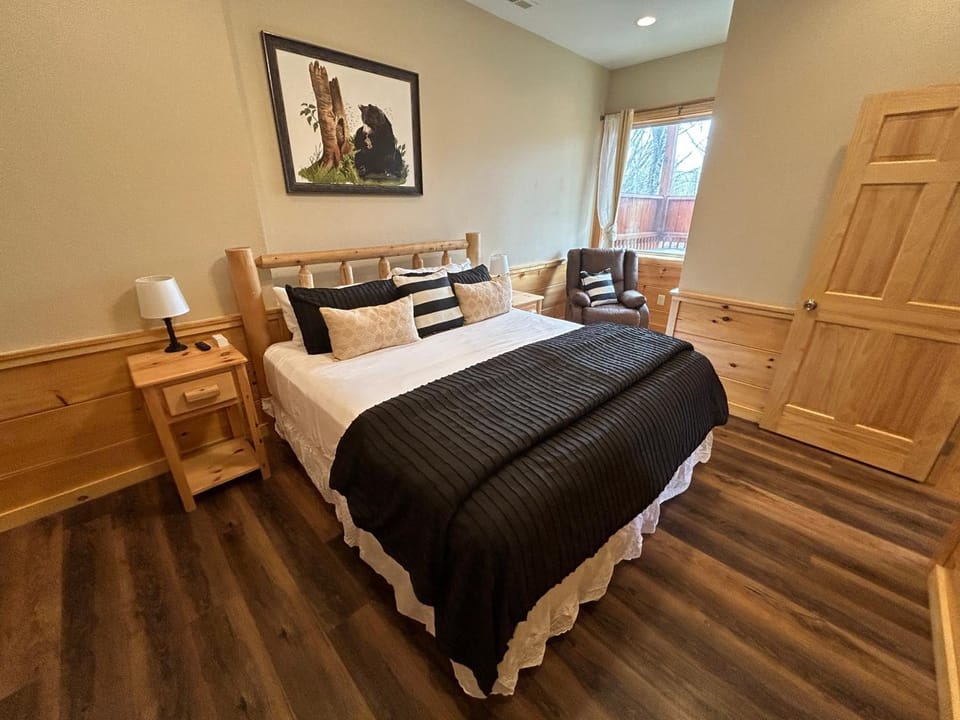 Bed, Bedroom