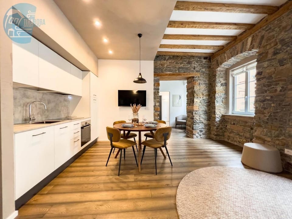 San Nicolò 14 Tirabora Short Rent Apartment in Trieste