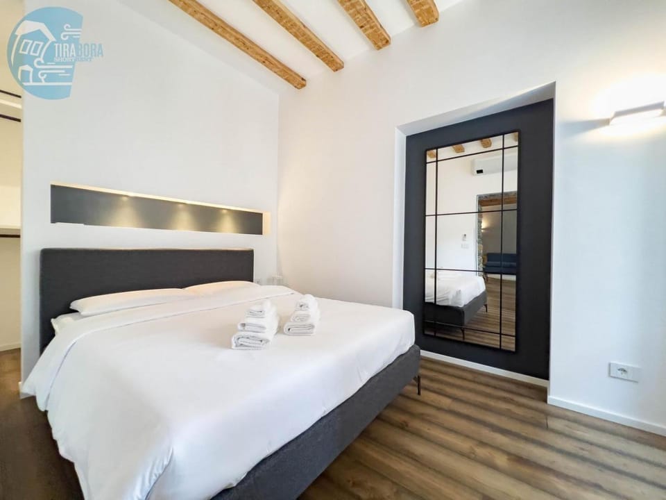 San Nicolò 14 Tirabora Short Rent Apartment in Trieste