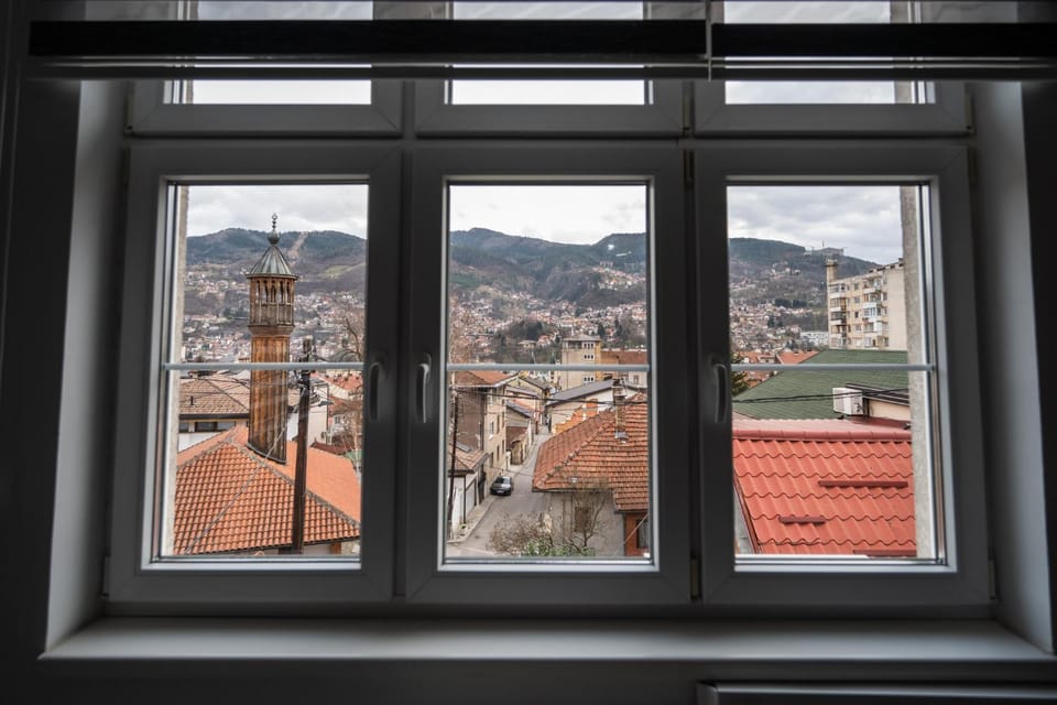 City view, Mountain view