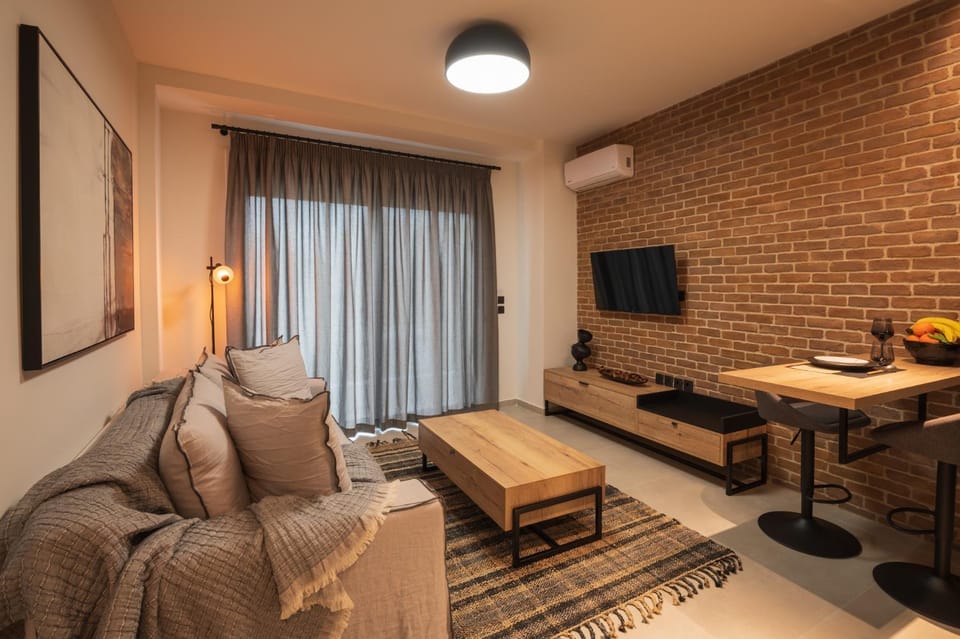 Living room, Photo of the whole room, Seating area, Dining area, air conditioner