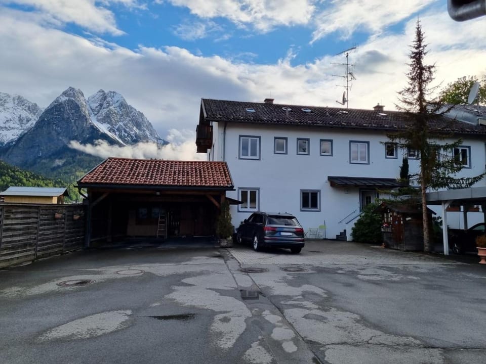 Property building, Parking