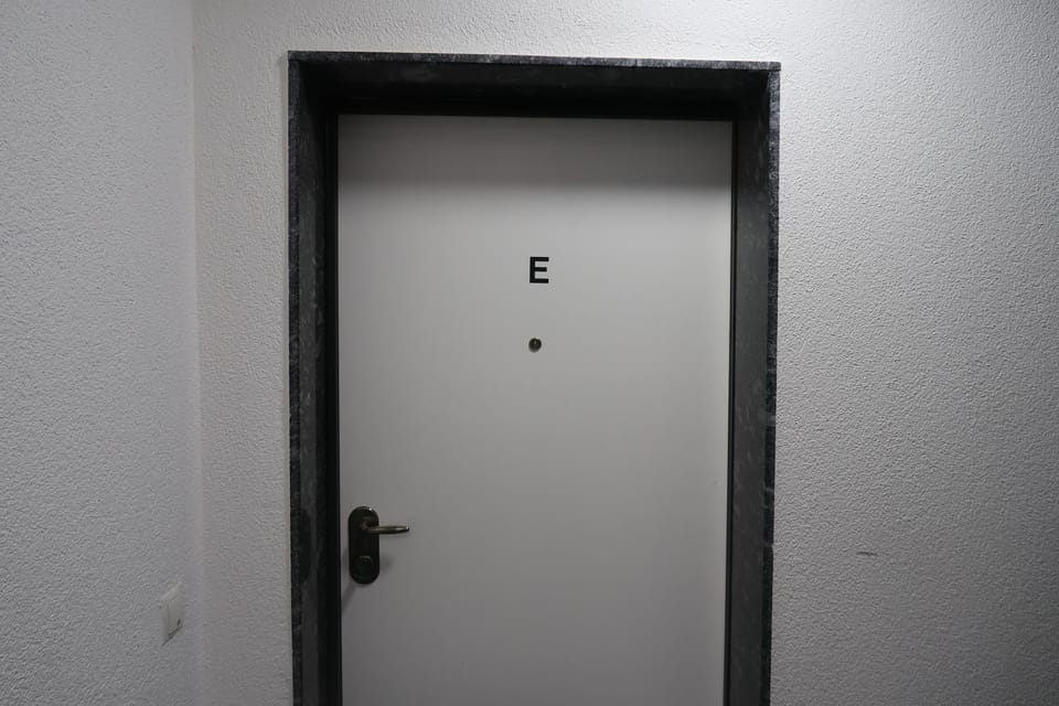 Facade/entrance, Text overlay