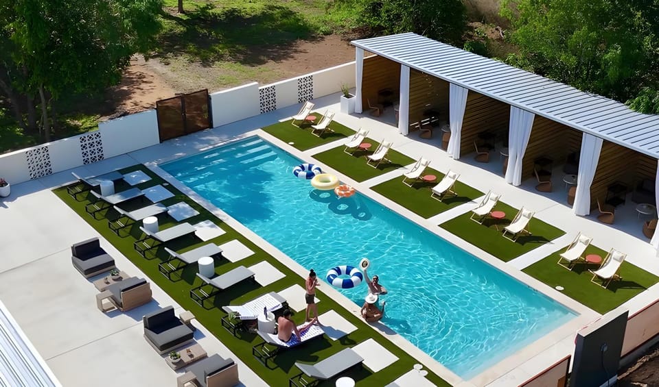 Spring, Day, Activities, Summer, Pool view, Swimming pool, sunbed