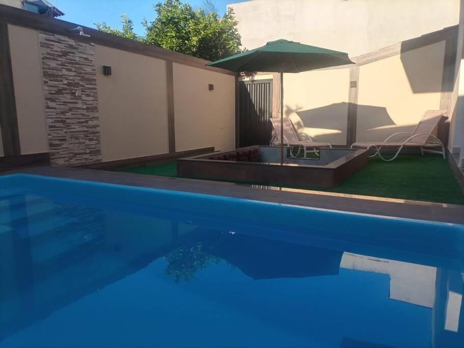 Meu cantinho com ar e piscina House in Cabo Frio