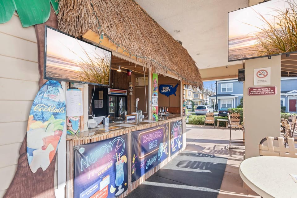 Lounge or bar