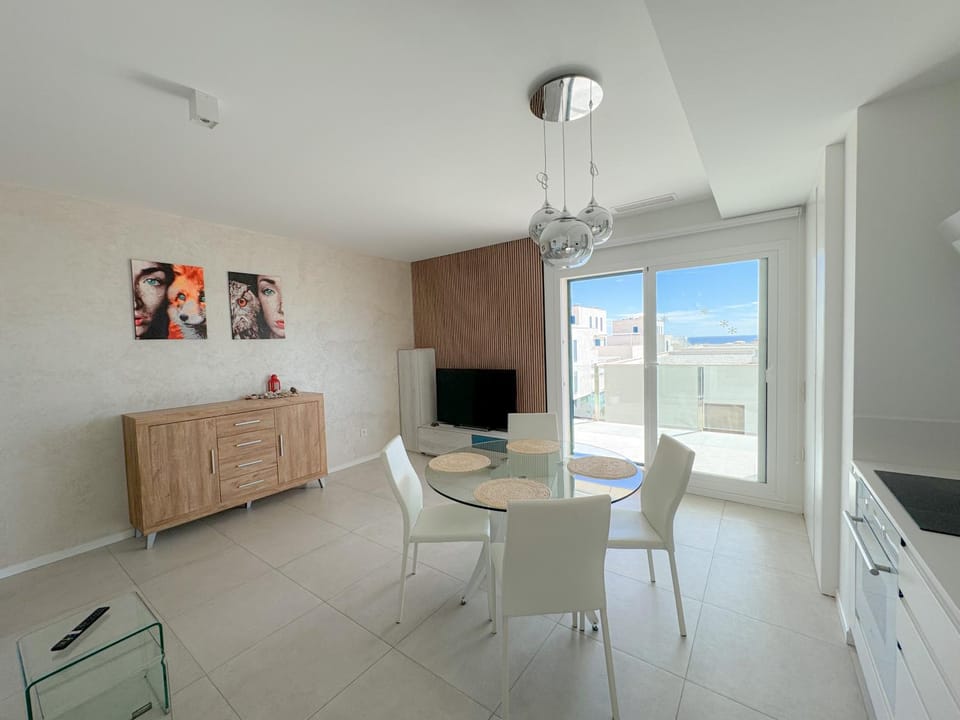 TV and multimedia, Kitchen or kitchenette