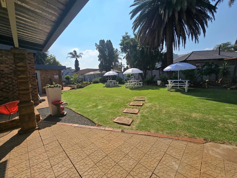 Zhantique Guest House 2- Unit 2 Bed and Breakfast in Gauteng