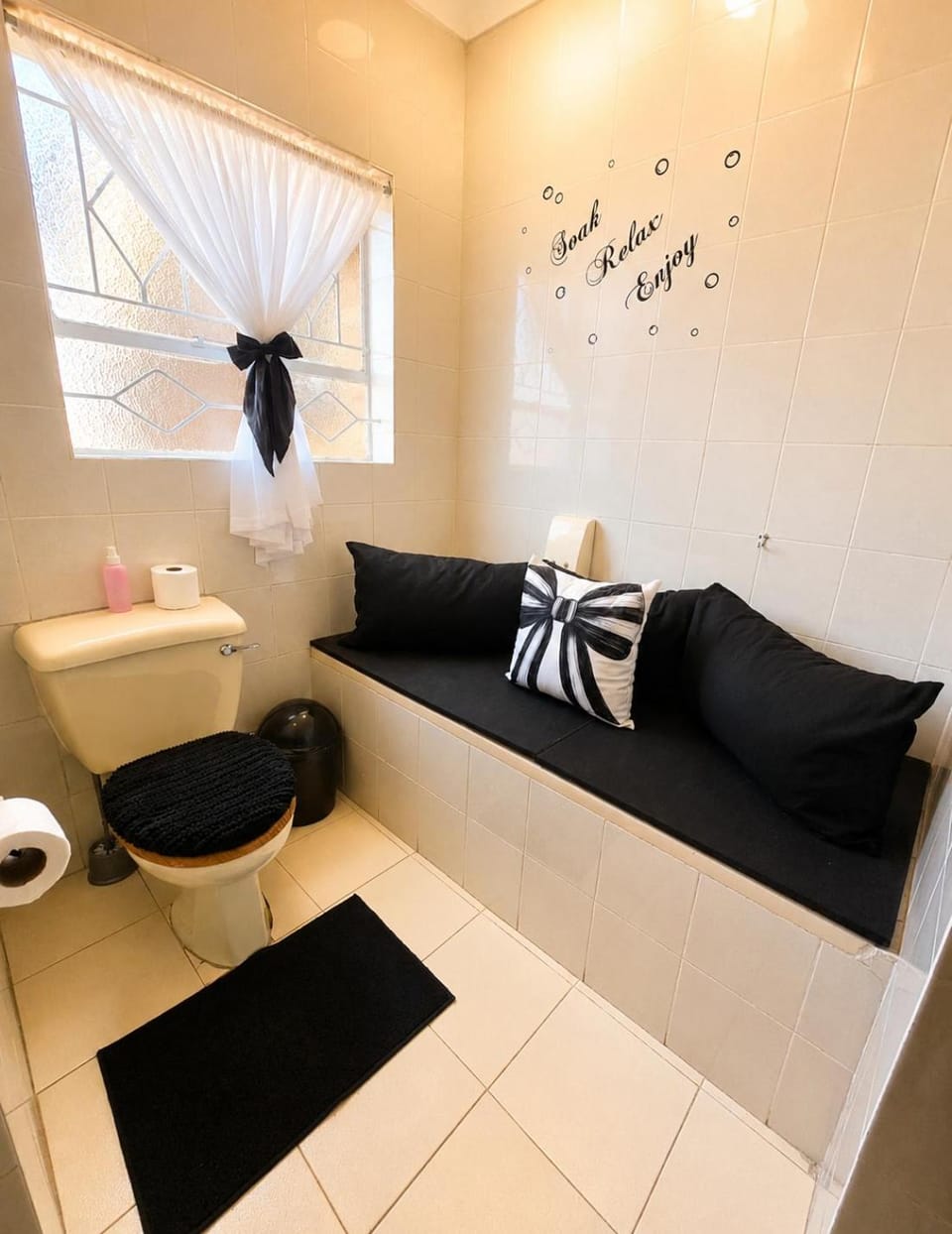 Zhantique Guest House 2- Unit 2 Bed and Breakfast in Gauteng