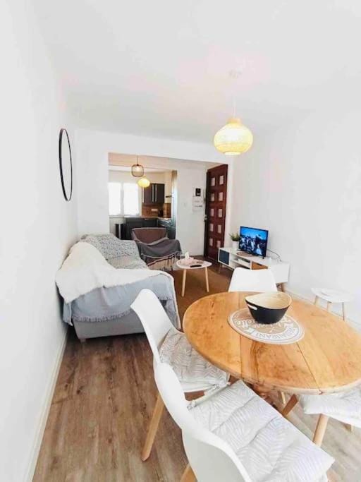 #Sète Hyper-Centre T3 2Ch Calme & Cosy Apartment in Occitanie