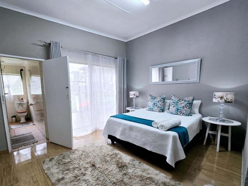 Zhantique Guest House 2- Unit 5 Bed and Breakfast in Gauteng