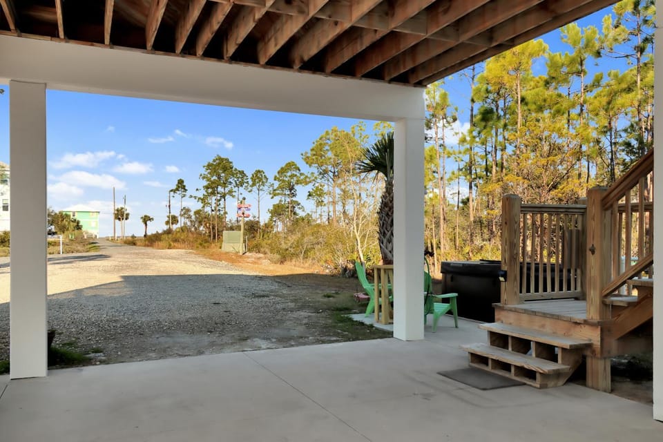 Dolphin Daze Beach House by Pristine Property Vacation Rentals House in Florida