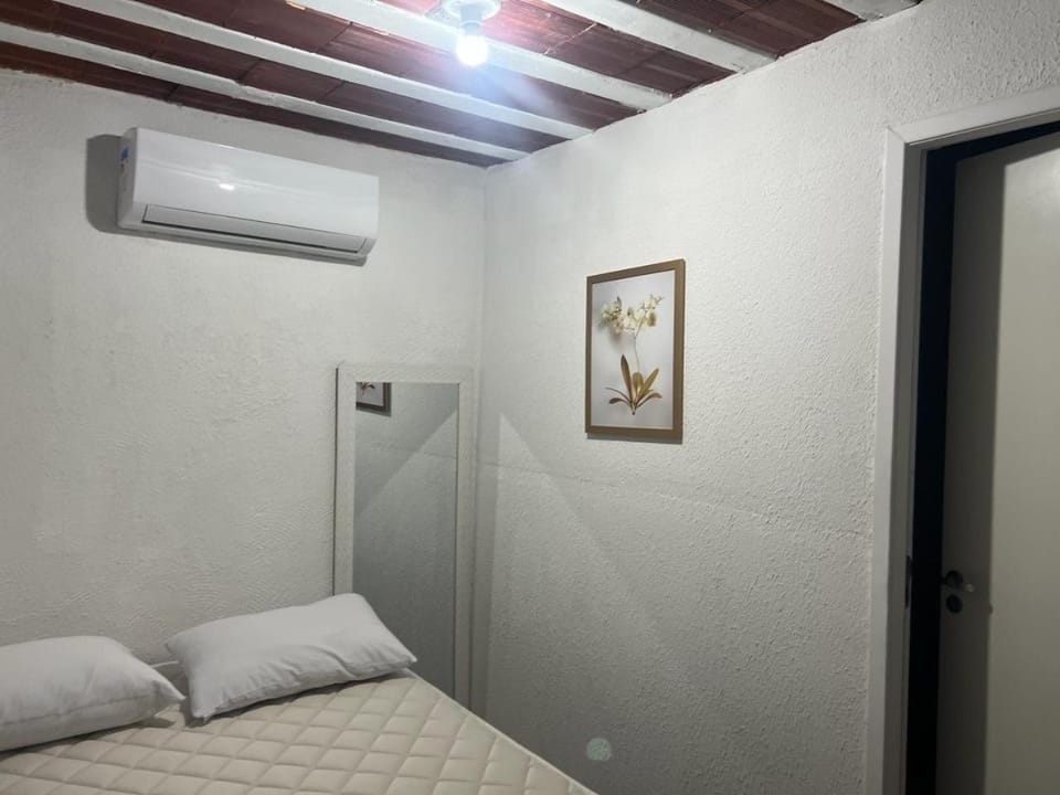 Suite 3, Casa Amarela, Terceiro Andar Bed and Breakfast in Rio de Janeiro