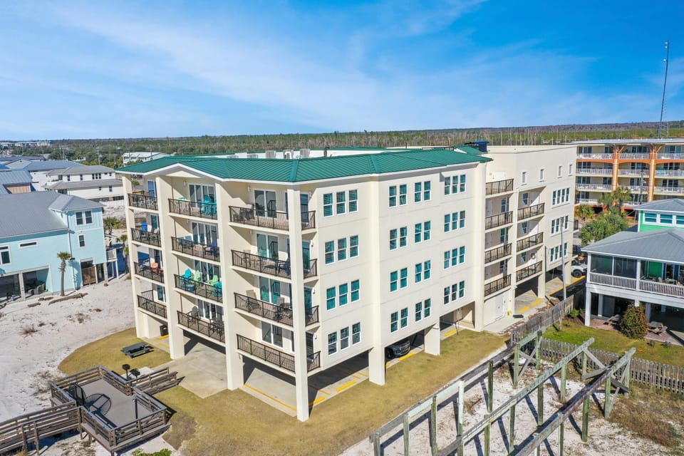 The Vue 2C by Pristine Properties Vacation Rentals Apartment in Mexico Beach
