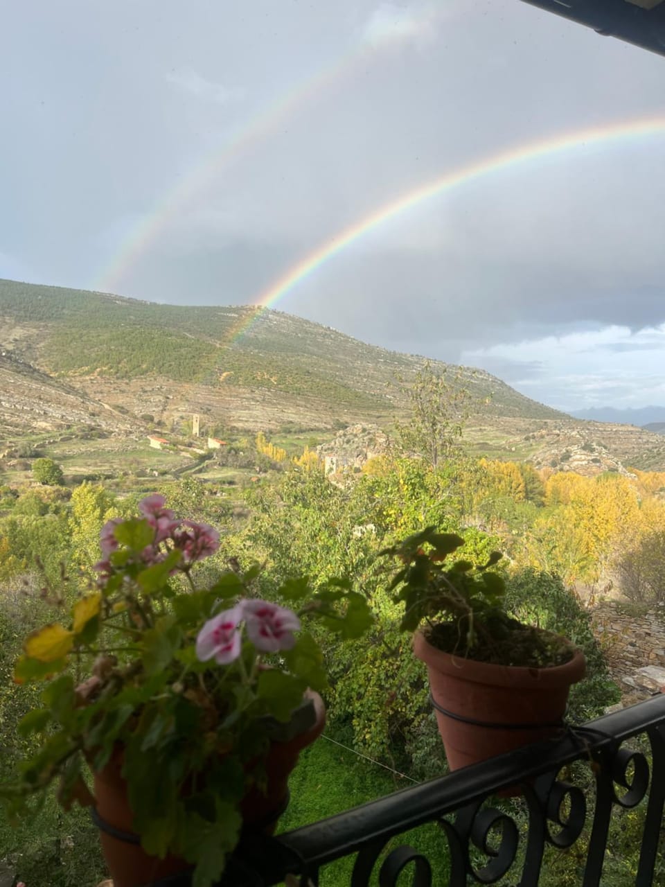 Day, Natural landscape, Balcony/Terrace, Mountain view