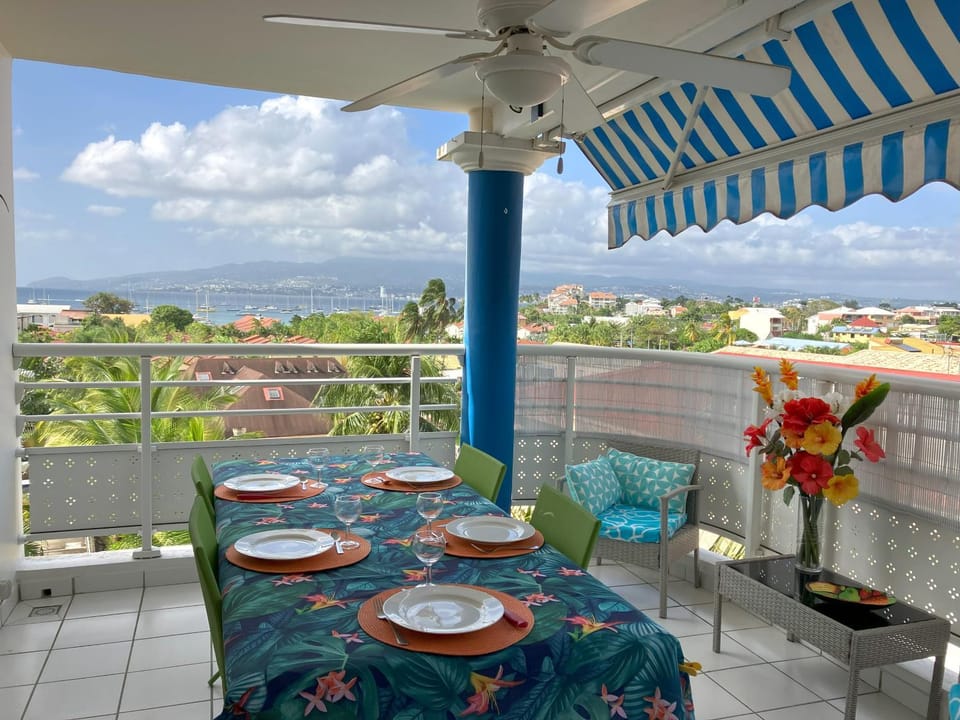 Patio, View (from property/room), Balcony/Terrace, Balcony/Terrace, Dining area, Sea view