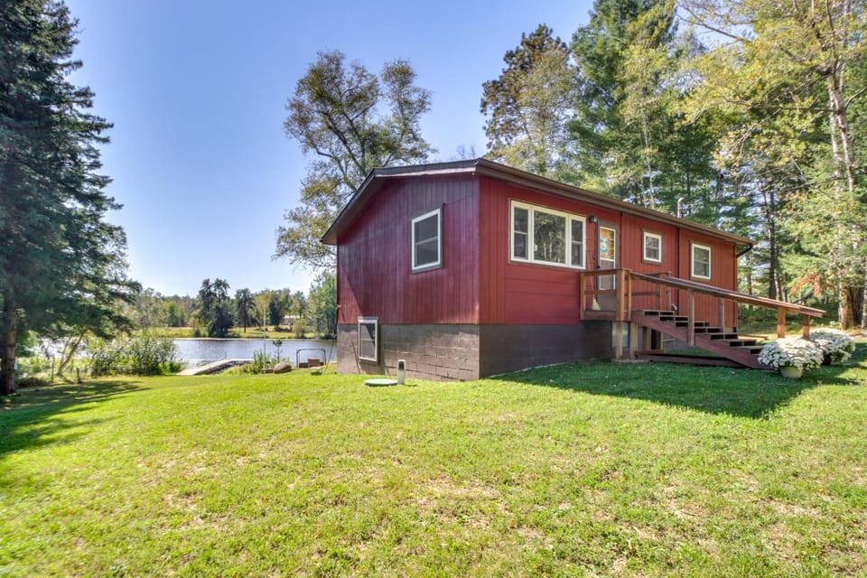 Bigfork Cabin on Long Lake By Trails & Restaurant! Cabin in Minnesota