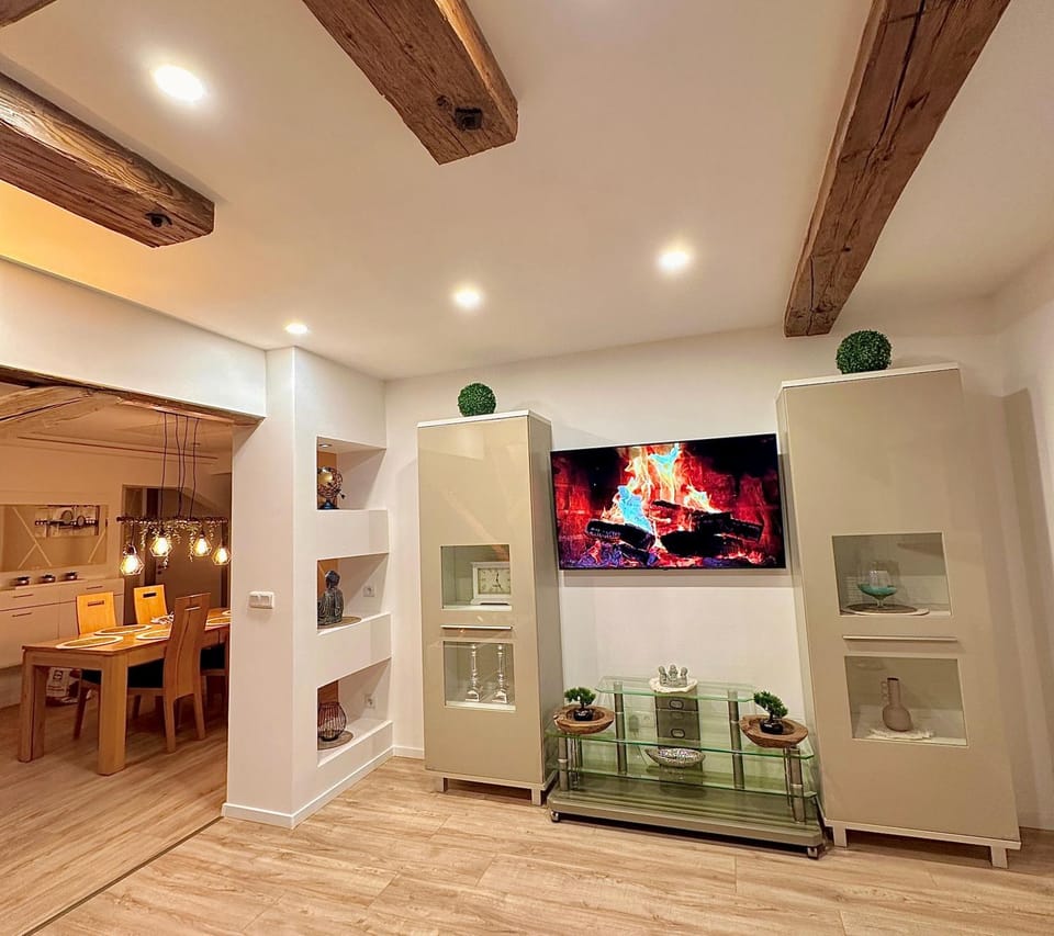 TV and multimedia, Living room