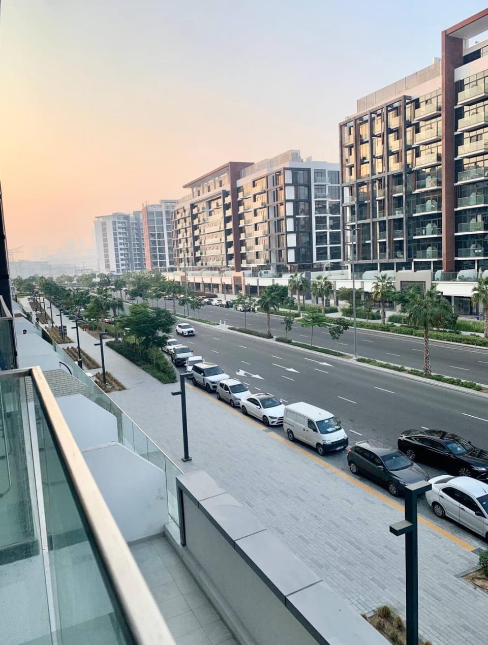 Neighbourhood, Balcony/Terrace, City view, Street view