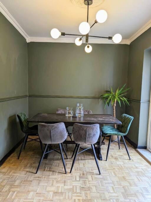 Beautiful 2 BR home close to the city Apartment in Morpeth