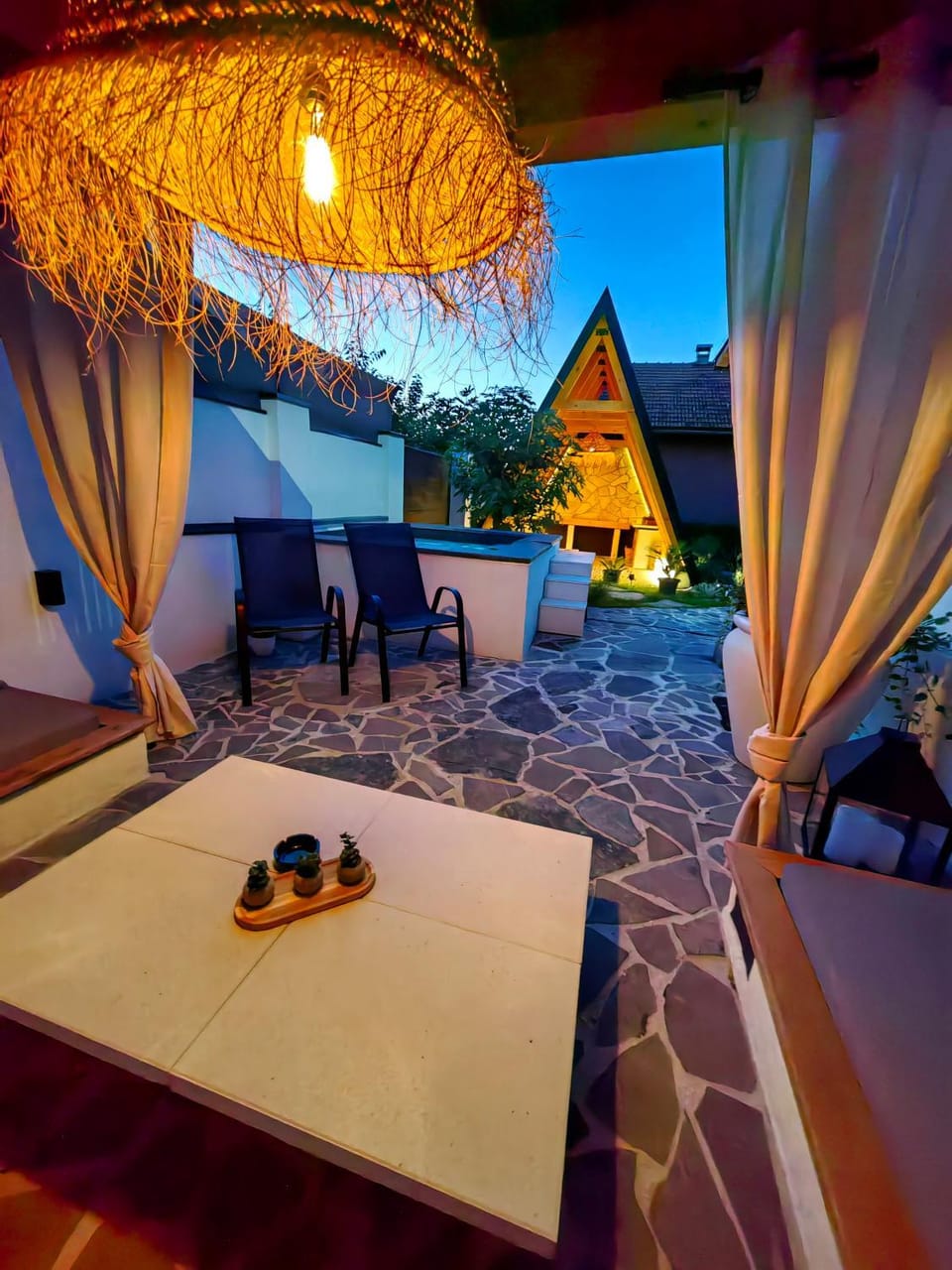 Patio, Natural landscape, Balcony/Terrace, Seating area
