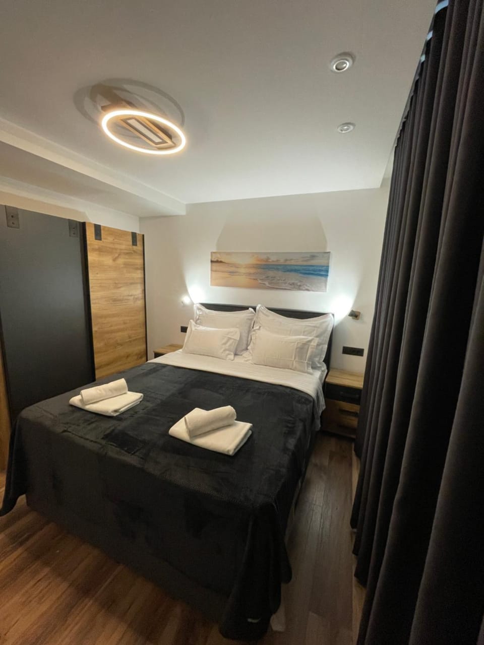 Bed, Bedroom, towels, wardrobe