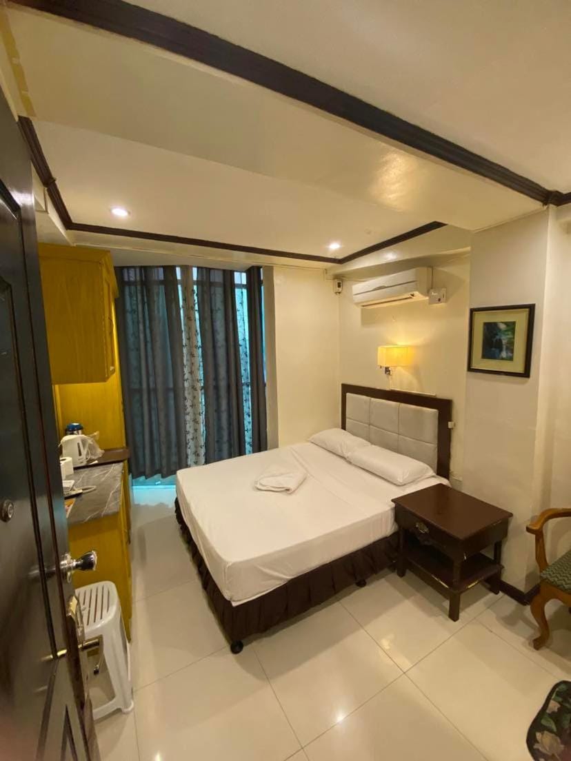 Sugarland Suites Hotel in Central Visayas