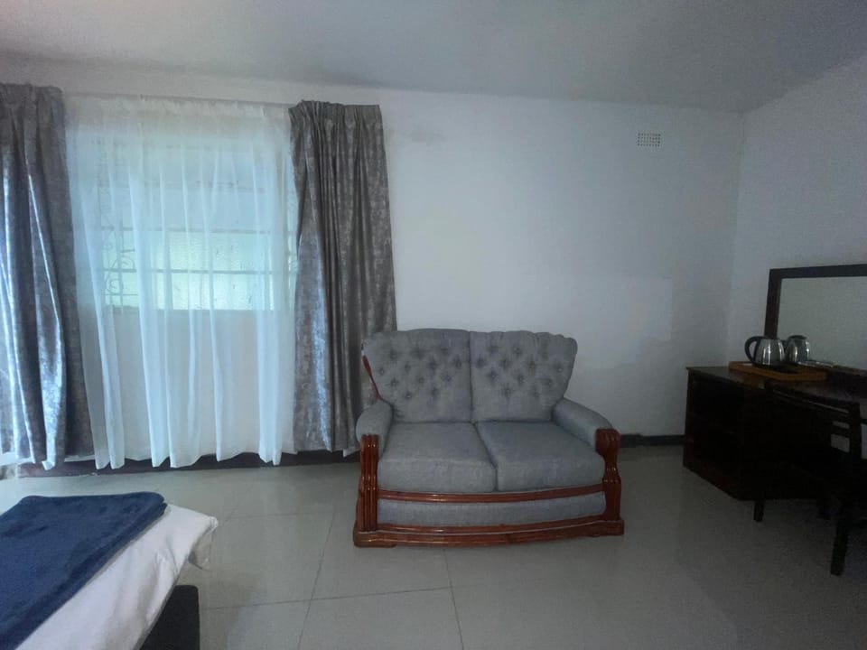 Khaya Mnandi Leisure Suites Bed and Breakfast in Pretoria