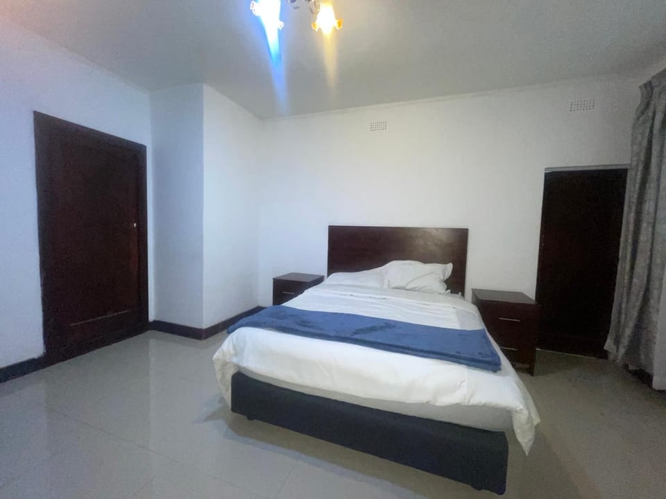 Khaya Mnandi Leisure Suites Bed and Breakfast in Pretoria