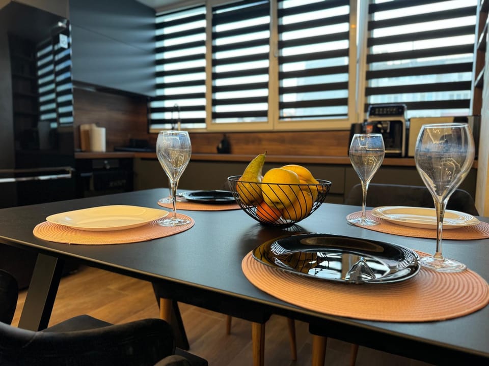 Kitchen or kitchenette, Food