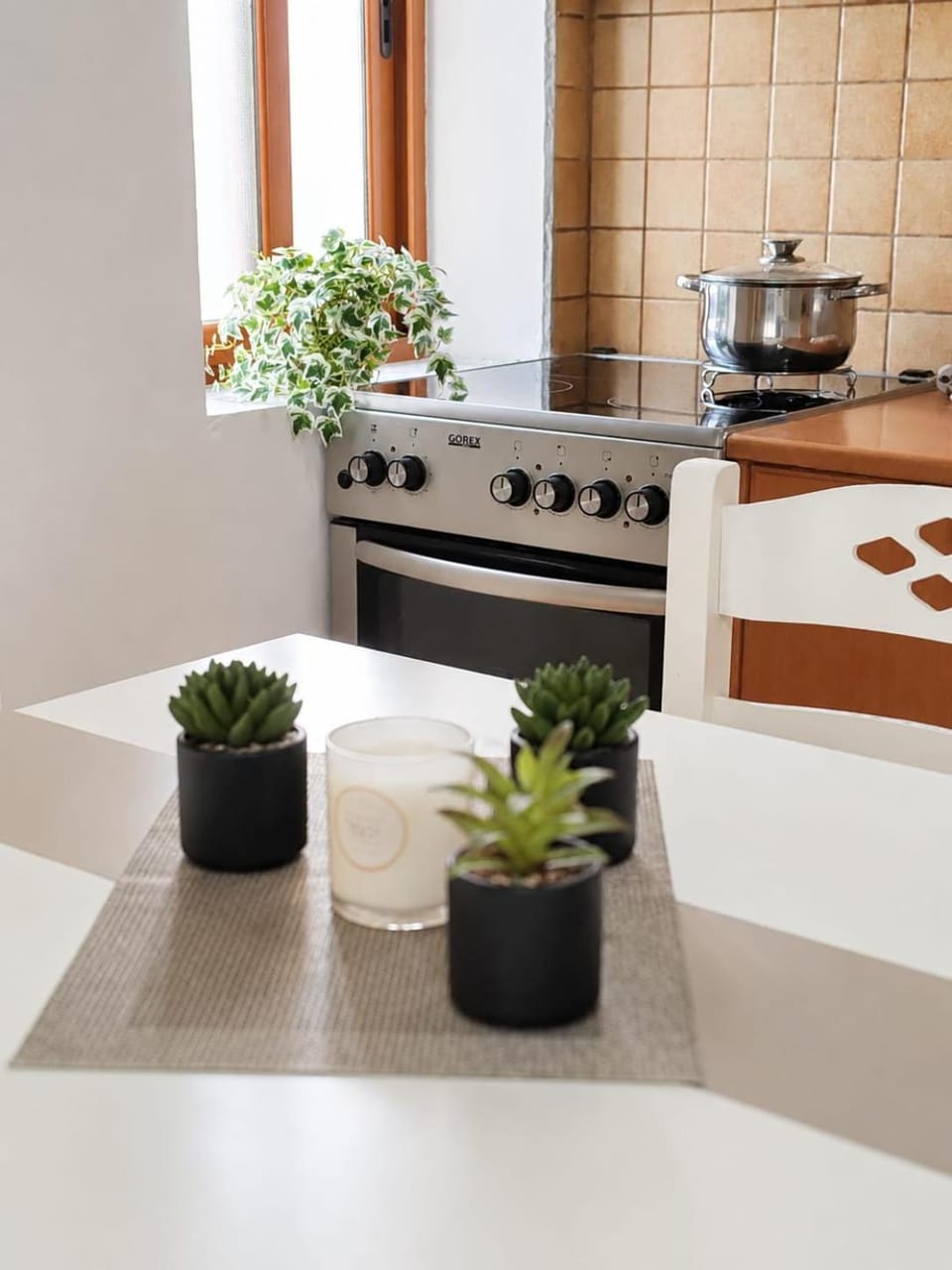 Kitchen or kitchenette, stove