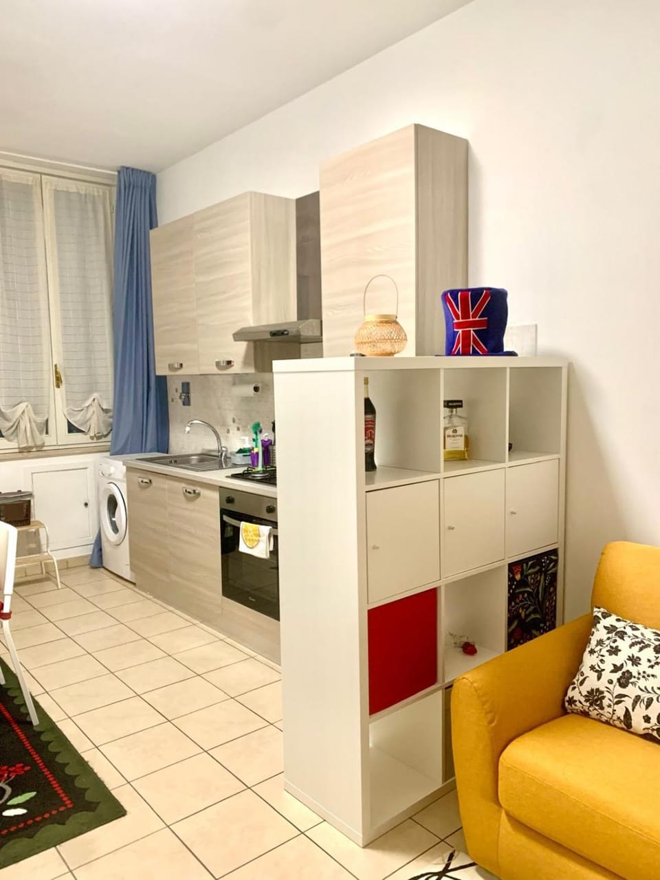 Kitchen or kitchenette, Seating area, Dining area, oven, pet friendly
