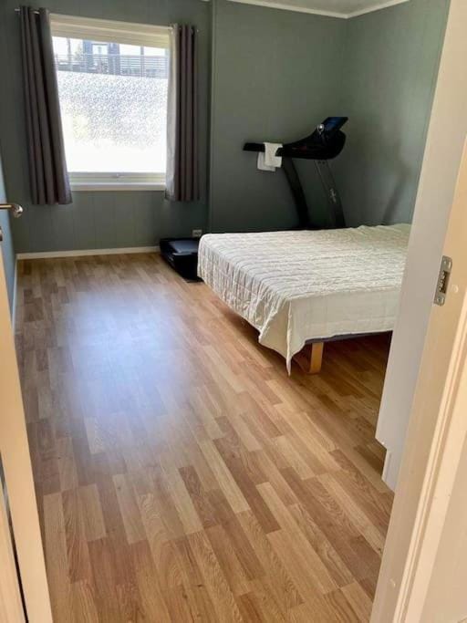 Leilighet sentralt på Senja Apartment in Nordland, Norway