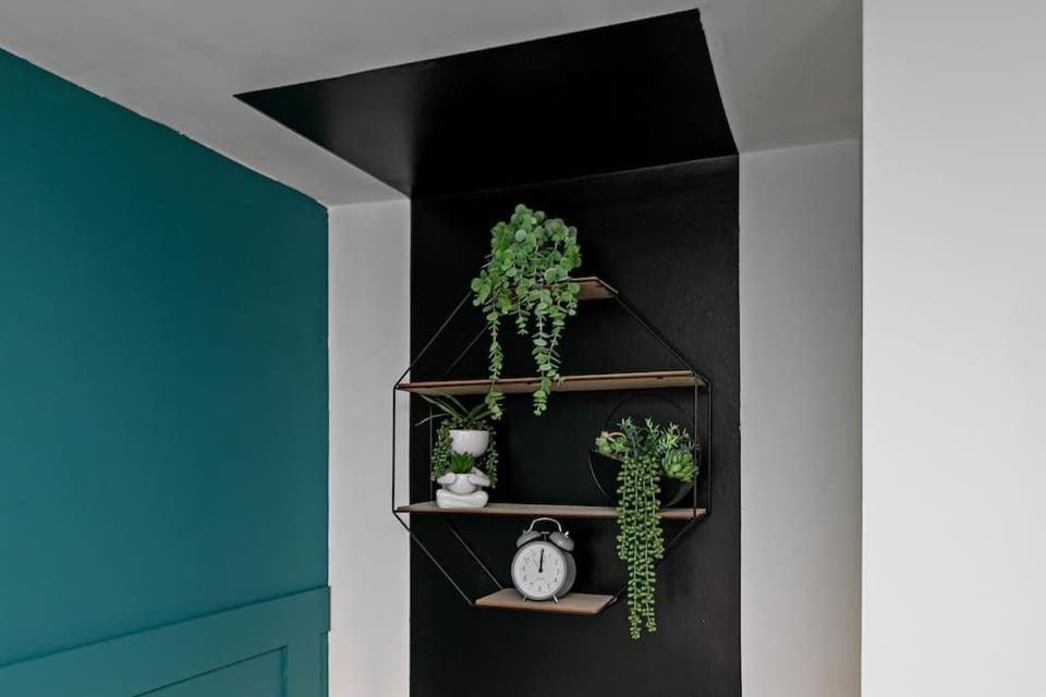 Tiger House - Driveway & Garden. Airport location! Apartment in Luton