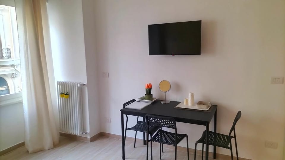 TV and multimedia, Seating area