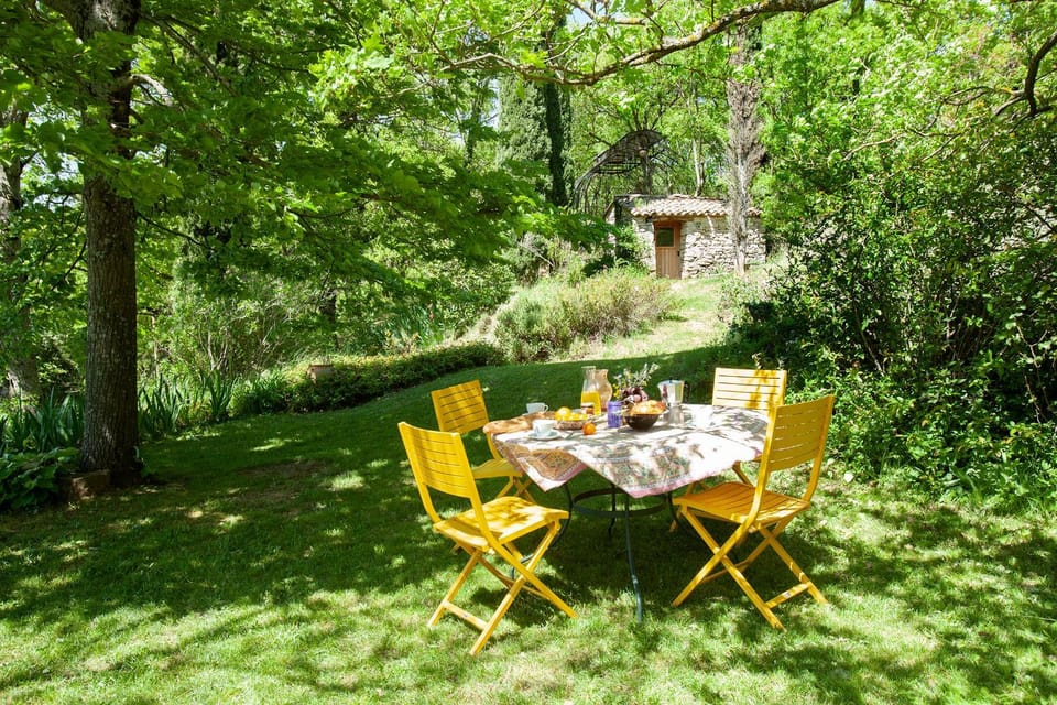 Property building, Garden, Garden view