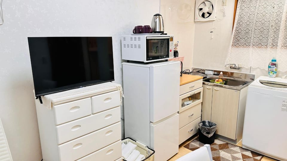 E-REST ハウス瓦町 Apartment in Japan