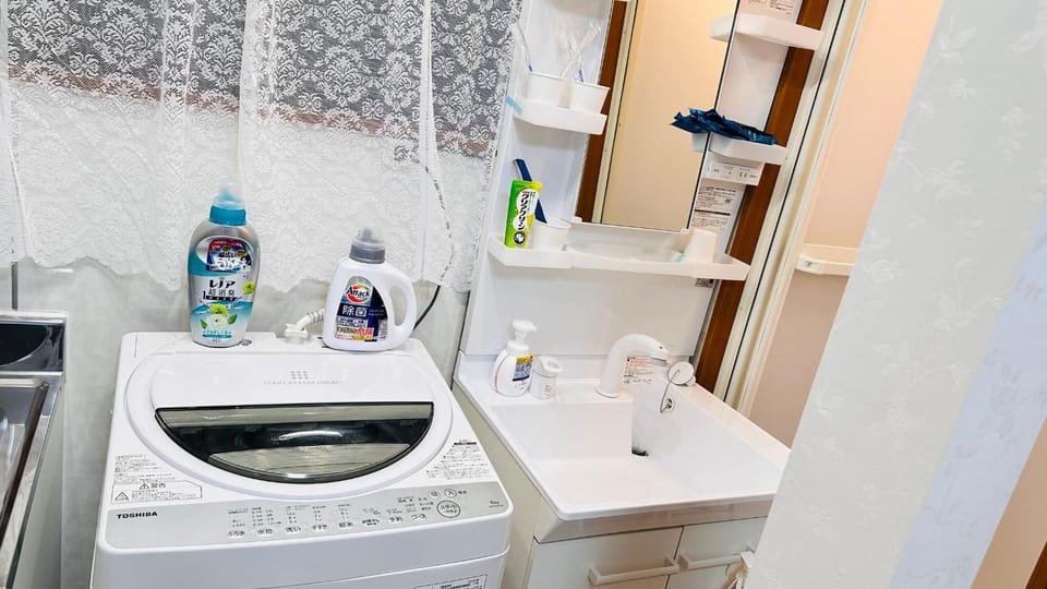 E-REST ハウス瓦町 Apartment in Japan