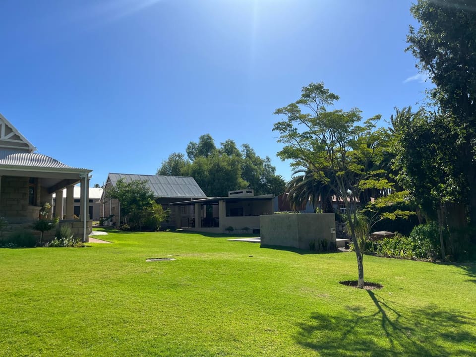 Garden, Garden view