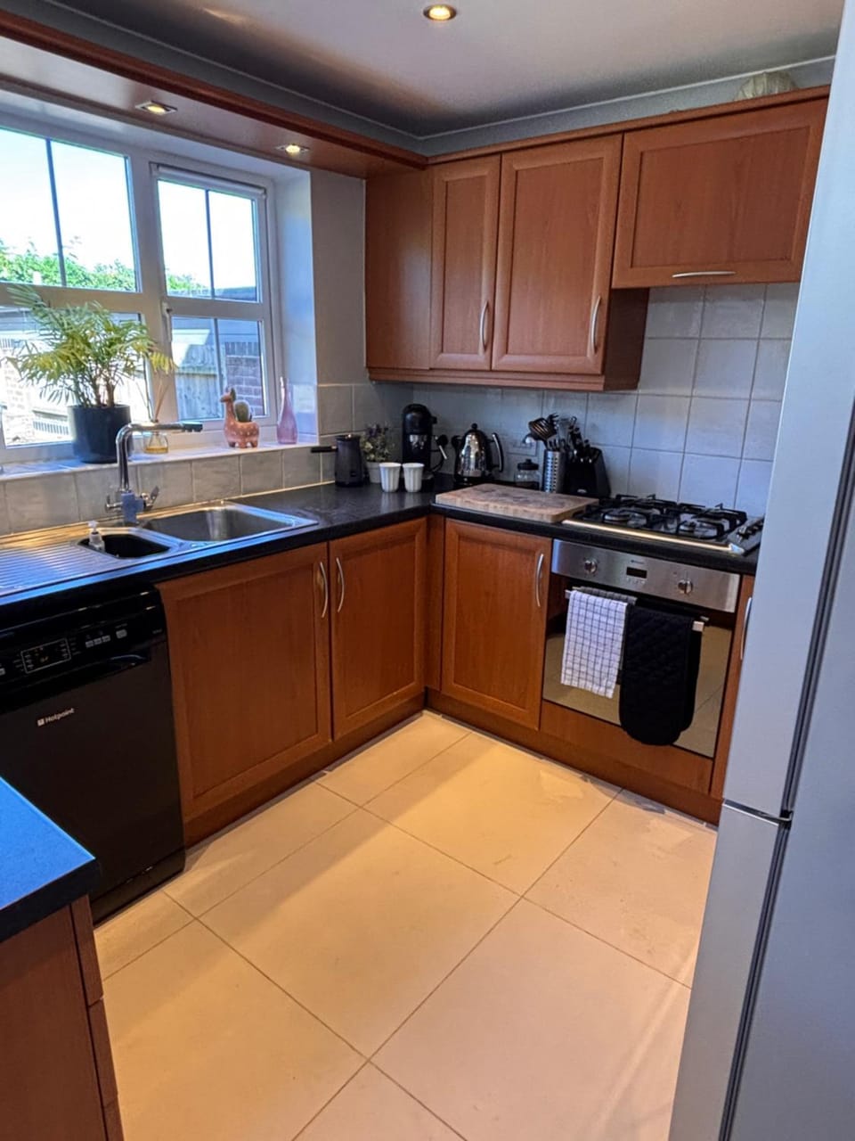 Spacious four bed detached home in Nottingham House in Nottingham