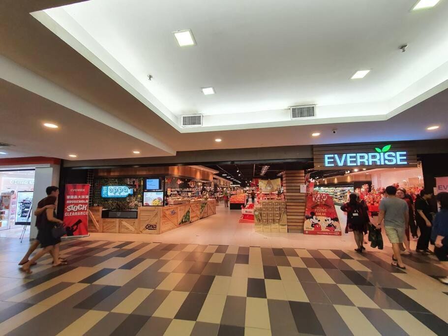 Shopping Area