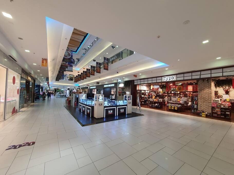 Shopping Area