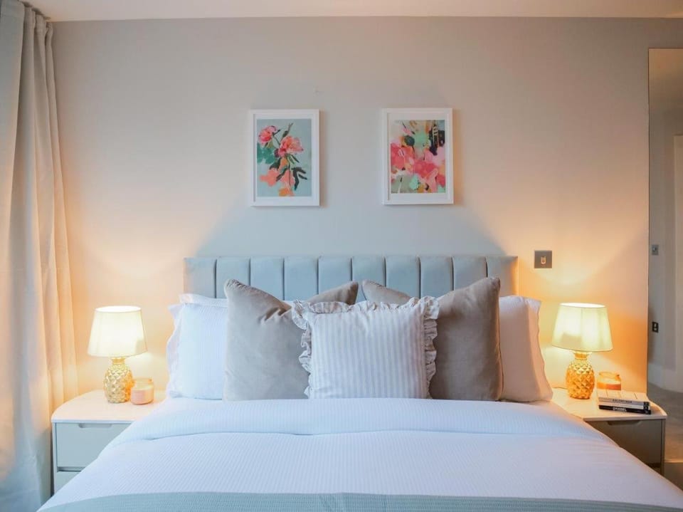 Vista Haven: A Short Let Retreat Apartment in City of Westminster