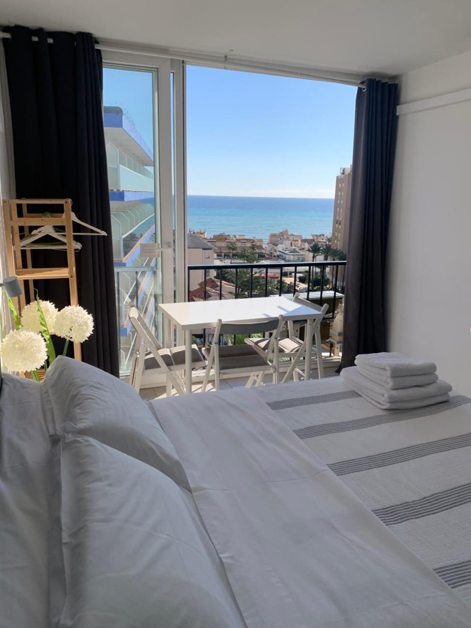 Bed, Sea view