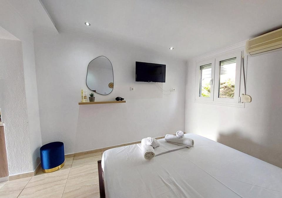 Blu Infinito Toroni Apartment in Halkidiki